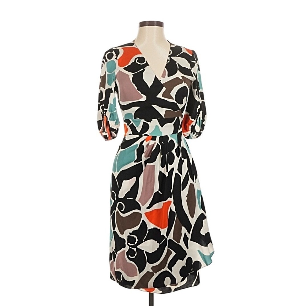 Diane von Furstenberg Silk Wrap Dress Brown Multicolor Abstract Floral Size 6